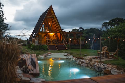 Cabin in Mantiqueira at 1300 altitude