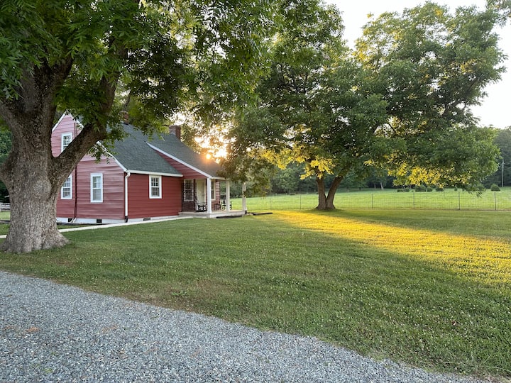 Restored Cabin On Heritage Farm. - North Carolina