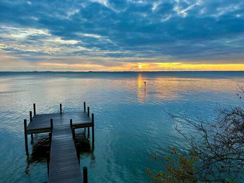 WaterView | Private Dock | Kayaks | Chef's Kitchen