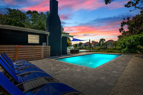 Poseidon’s Palace | Private Dock, Pool, Hot-tub
