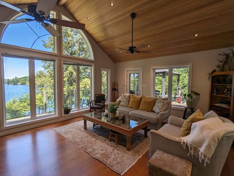 Popular Airbnb listing: Bedford Lake House on pristine Devil Lake in South Frontenac