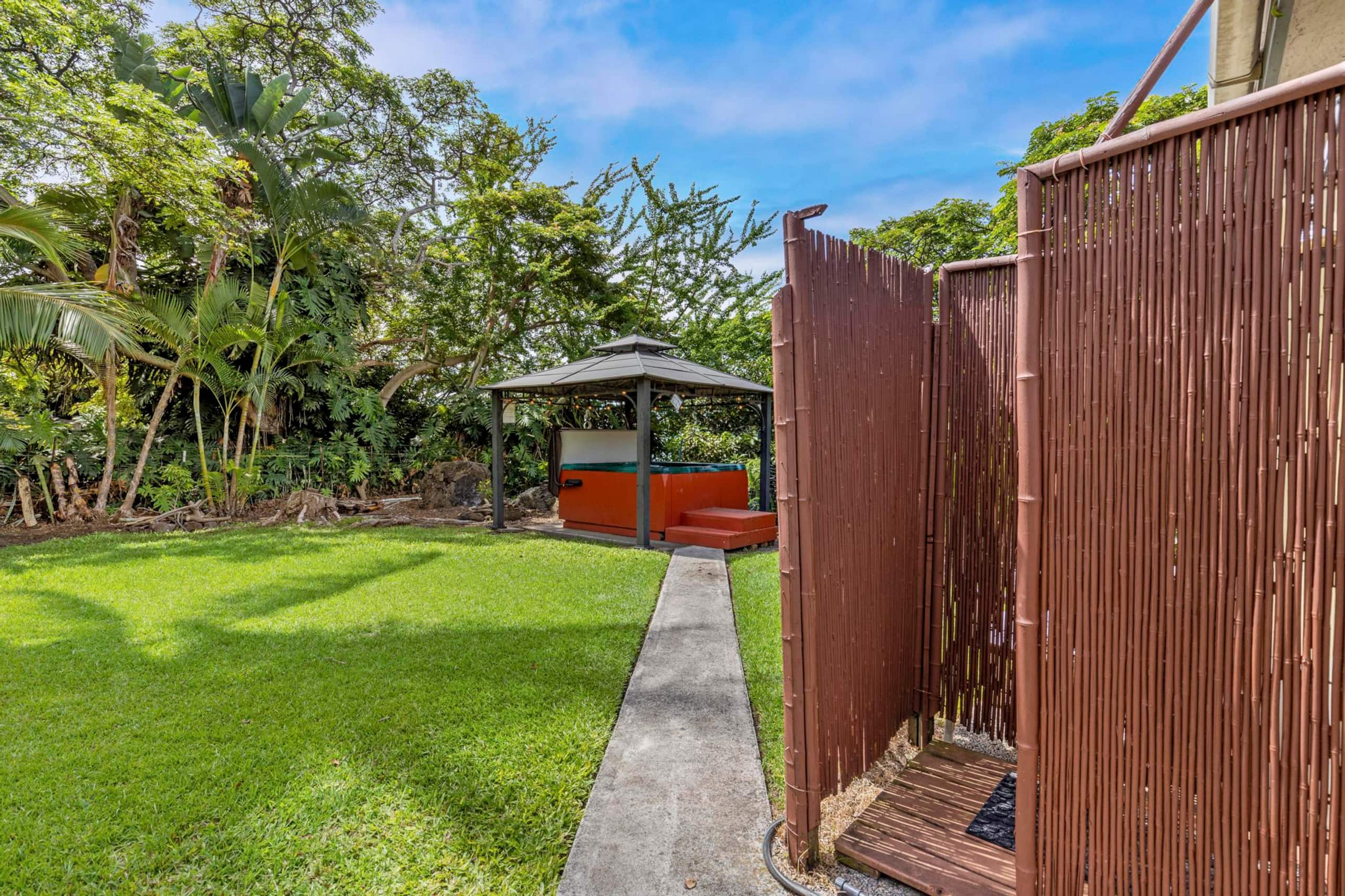 Home in Kailua-Kona · ★4.67 · 4 bedrooms · 7 beds · 4.5 private baths - Image 36