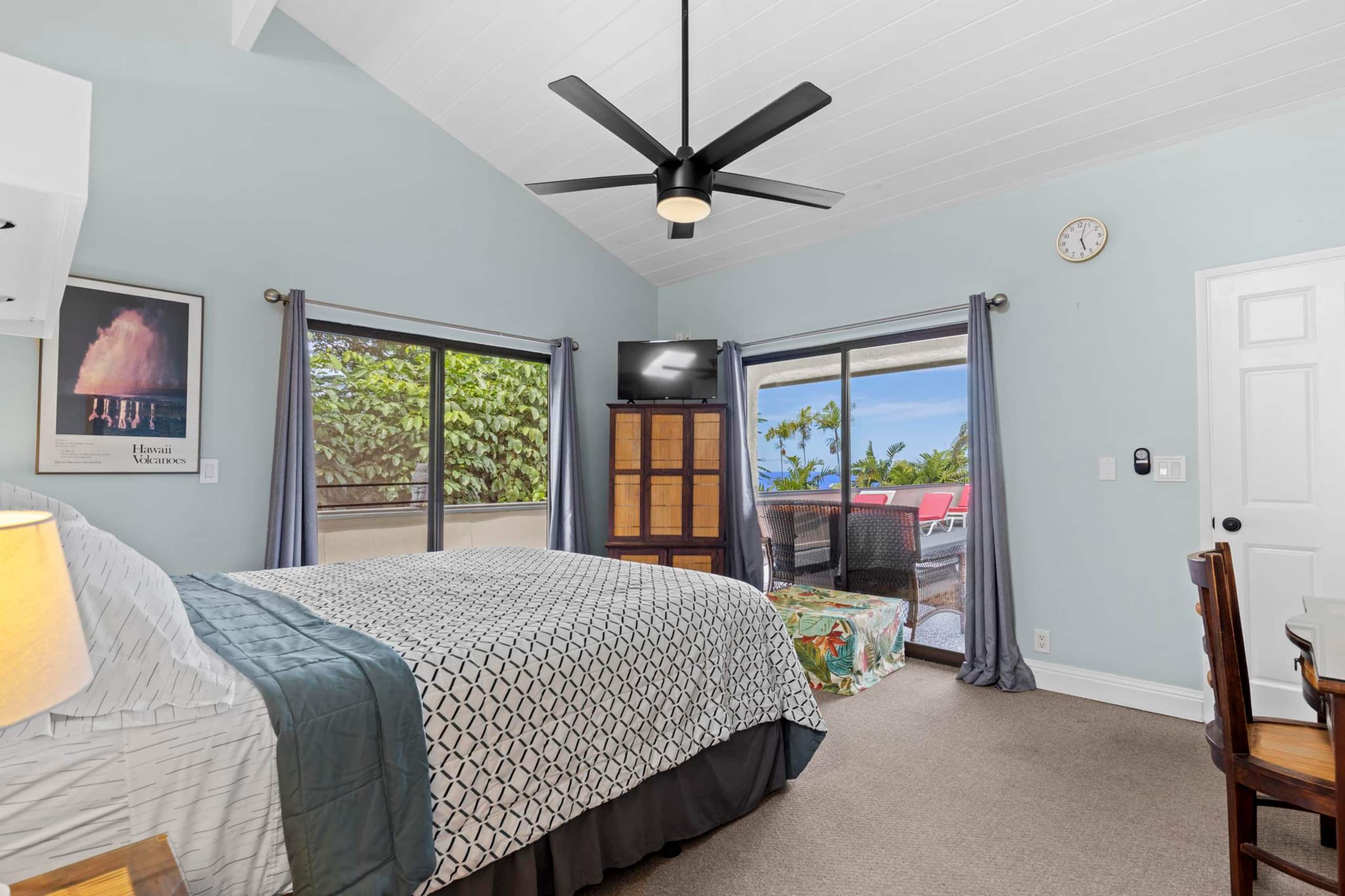 Home in Kailua-Kona · ★4.67 · 4 bedrooms · 7 beds · 4.5 private baths - Image 16