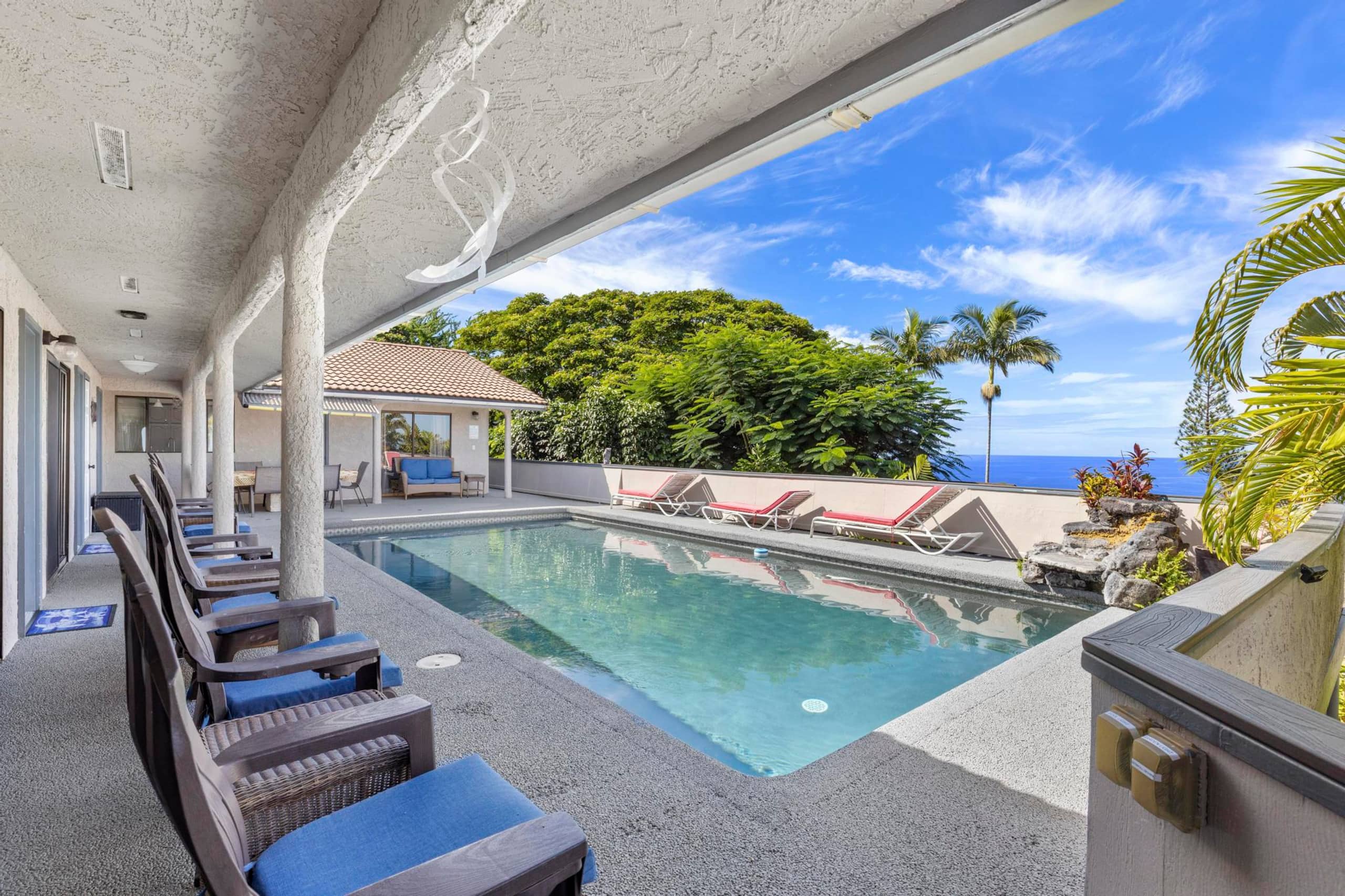 Home in Kailua-Kona · ★4.67 · 4 bedrooms · 7 beds · 4.5 private baths - Image 57