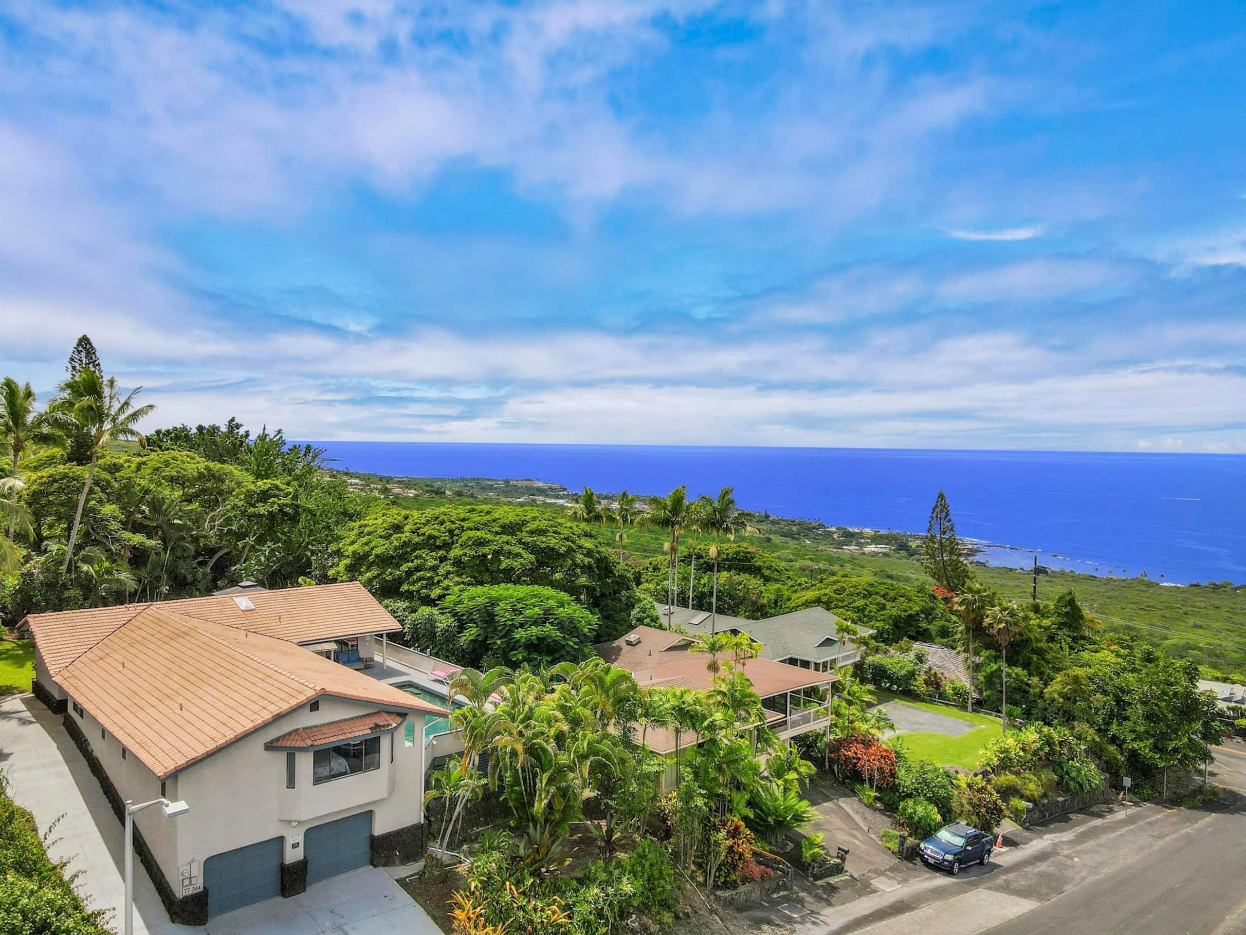 Home in Kailua-Kona · ★4.67 · 4 bedrooms · 7 beds · 4.5 private baths - Image 42