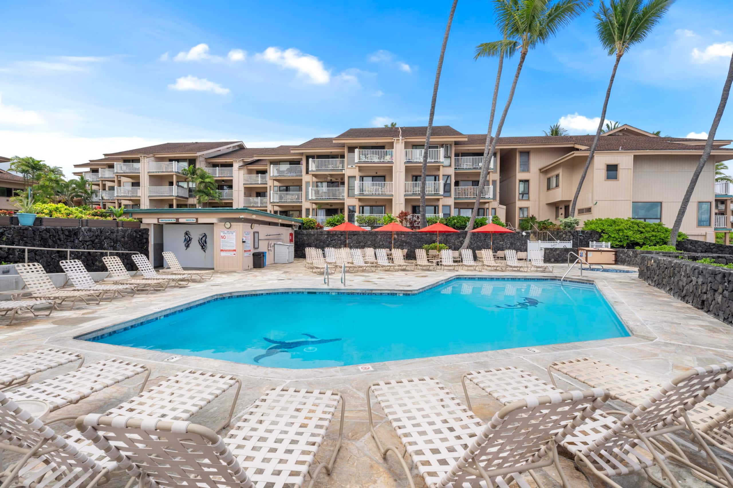Condo in Kailua-Kona · ★4.88 · 2 bedrooms · 2 beds · 2 baths - Image 46