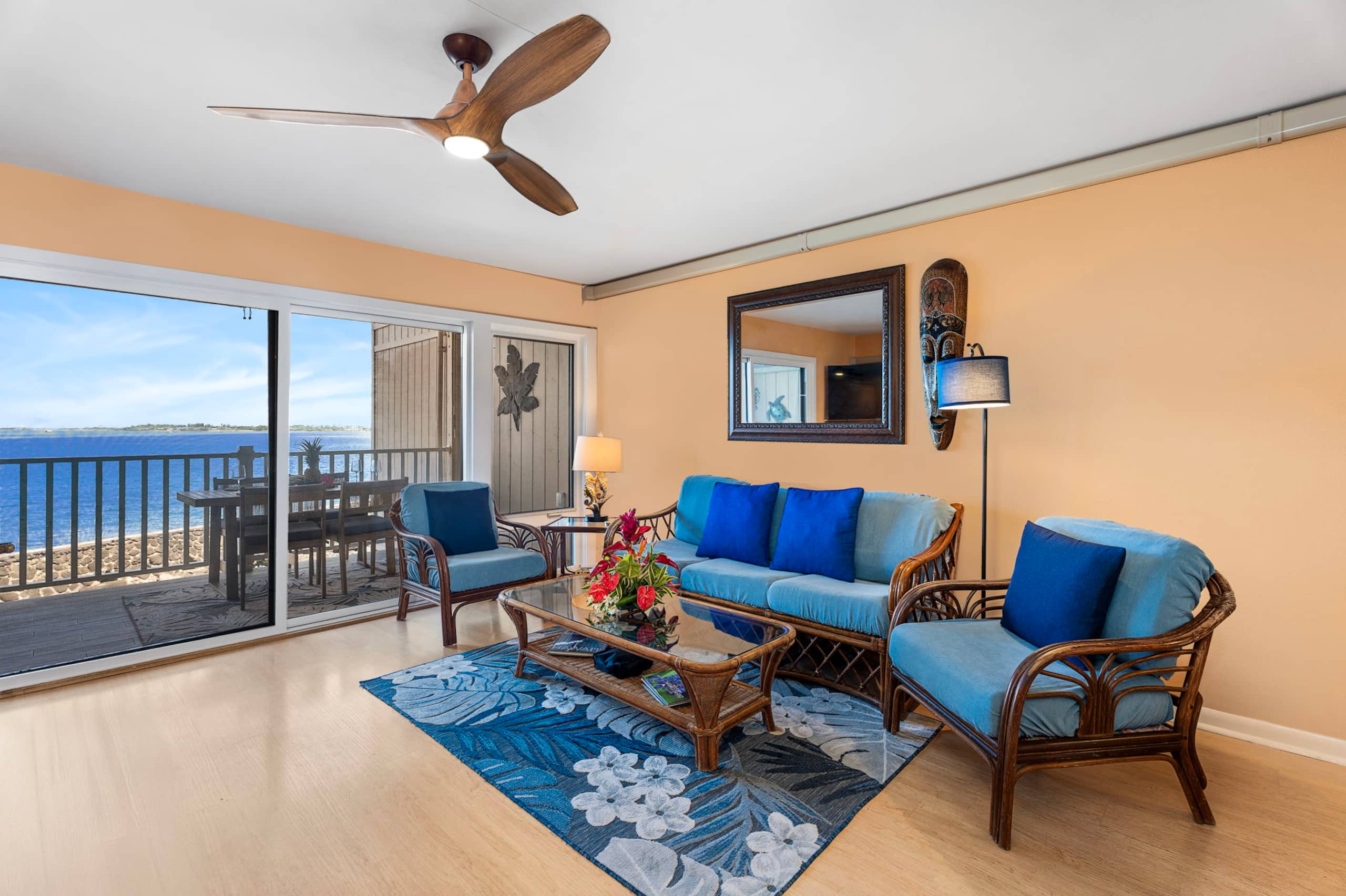 Condo in Kailua-Kona · ★4.88 · 2 bedrooms · 2 beds · 2 baths - Image 1
