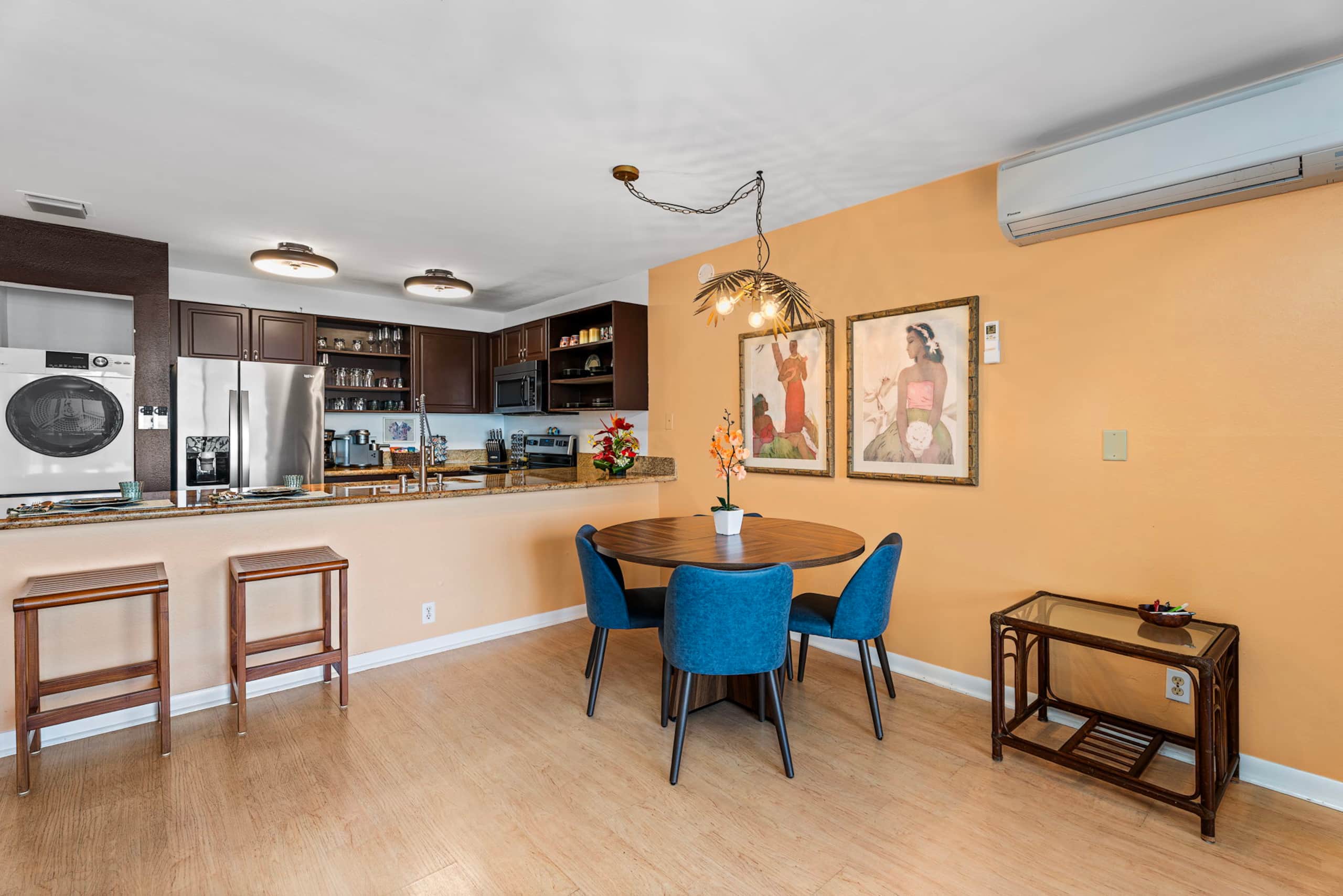 Condo in Kailua-Kona · ★4.88 · 2 bedrooms · 2 beds · 2 baths - Image 9