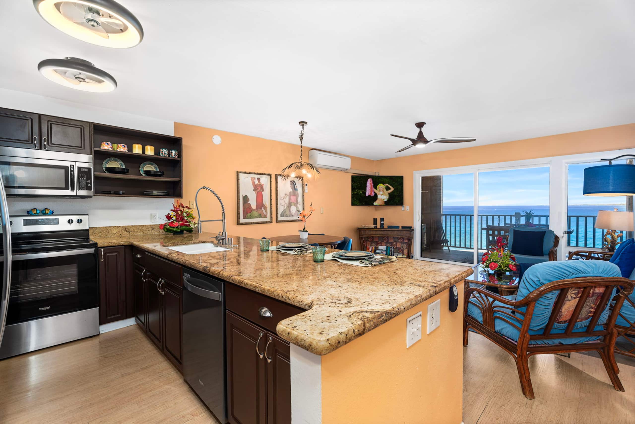 Condo in Kailua-Kona · ★4.88 · 2 bedrooms · 2 beds · 2 baths - Image 5