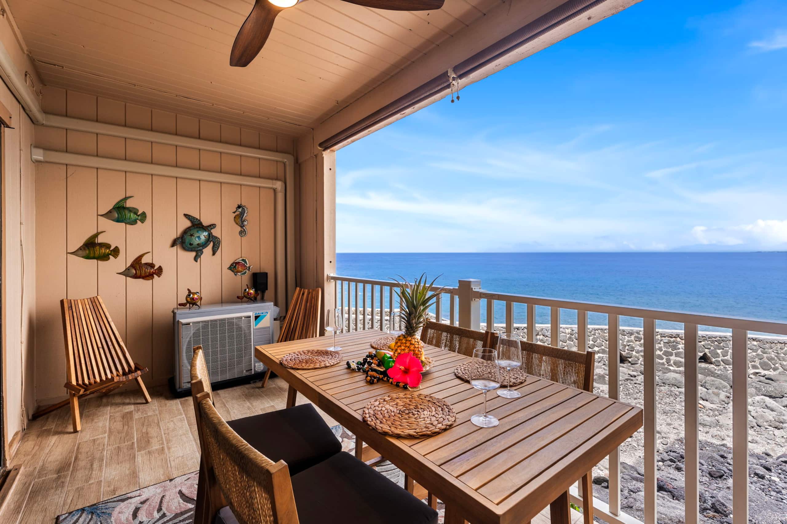Condo in Kailua-Kona · ★4.88 · 2 bedrooms · 2 beds · 2 baths - Image 12
