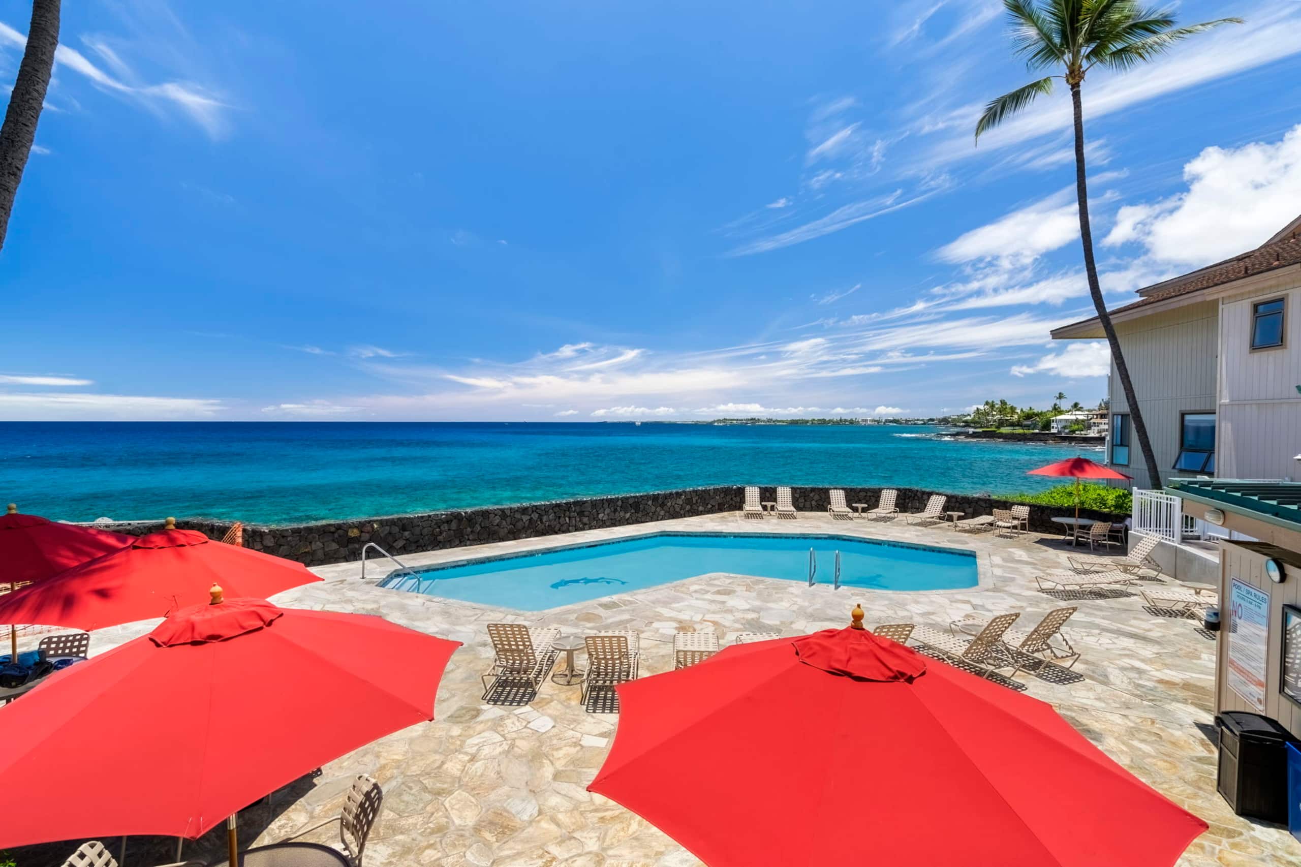 Condo in Kailua-Kona · ★4.88 · 2 bedrooms · 2 beds · 2 baths - Image 49