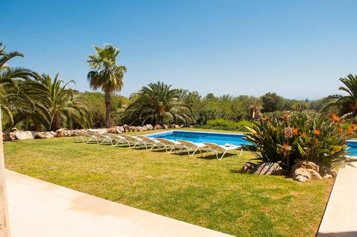 Melis, country house for 10 persons quiet area gallery image 5