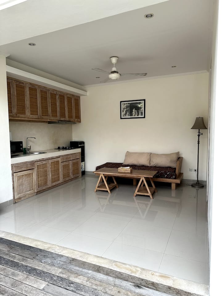 Cozy 1br Villa With Private Pool – Near Seminyak - Denpasar