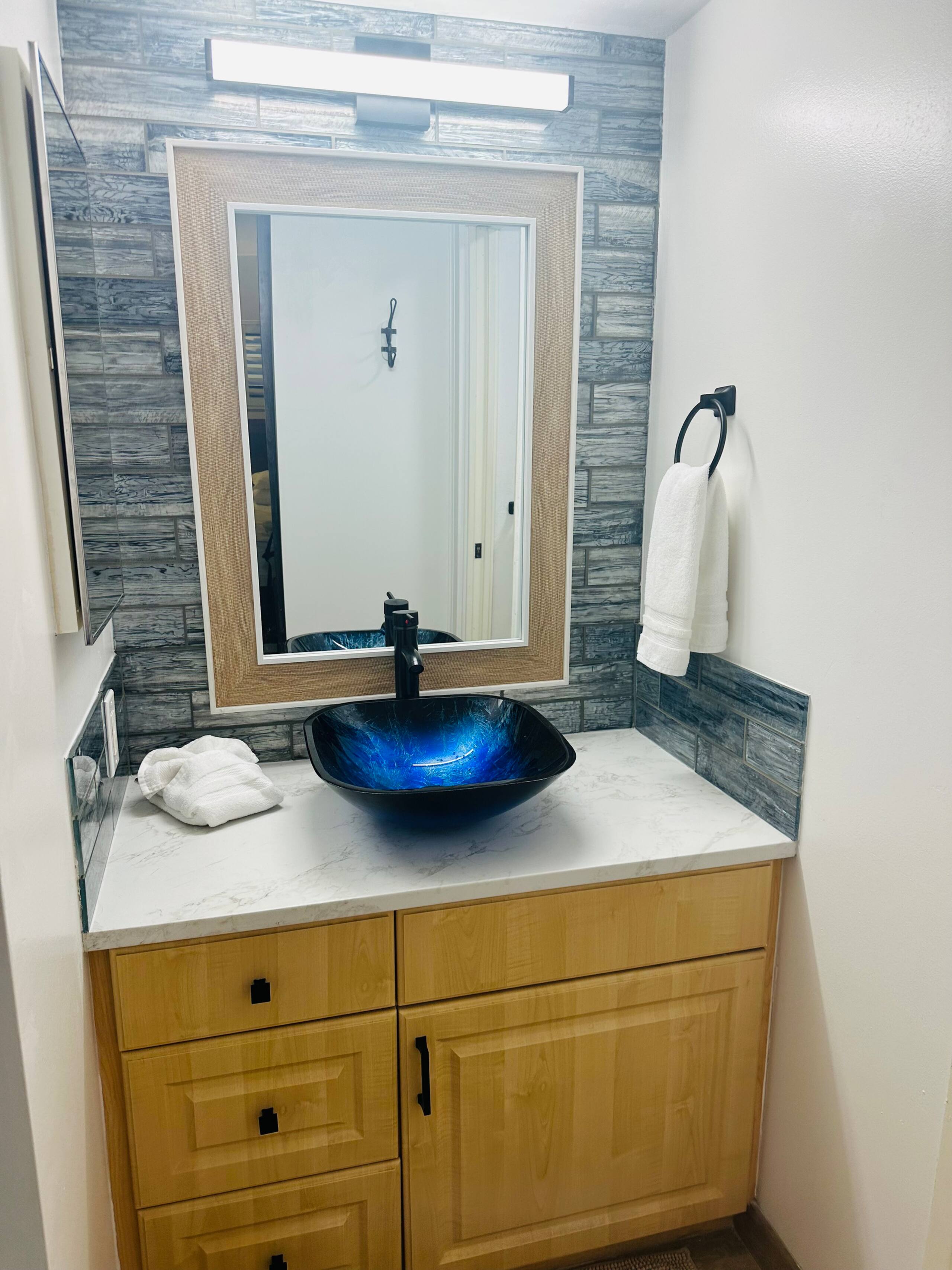 Condo in Kihei · ★4.84 · 1 bedroom · 2 beds · 1 private bath - Image 27