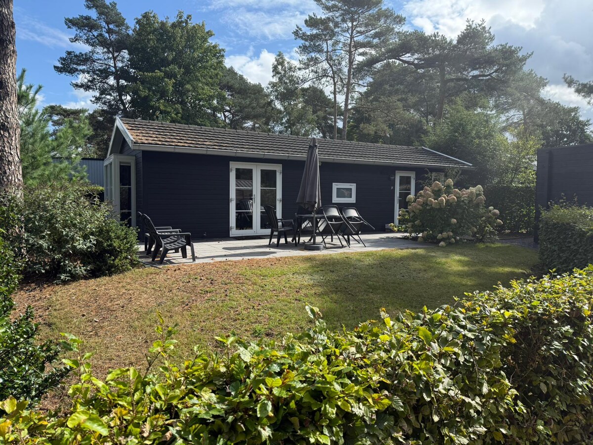 Top performing Airbnb: Natural enjoyment on the Veluwe in Otterlo Dorp