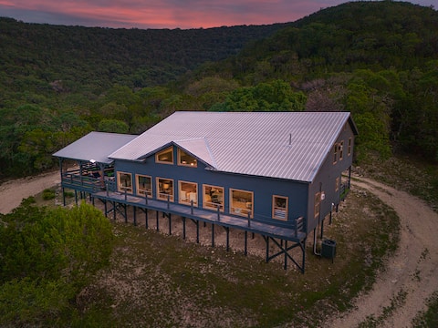 Luxury Mountain Top Chalet  On 10 Acres With Pool