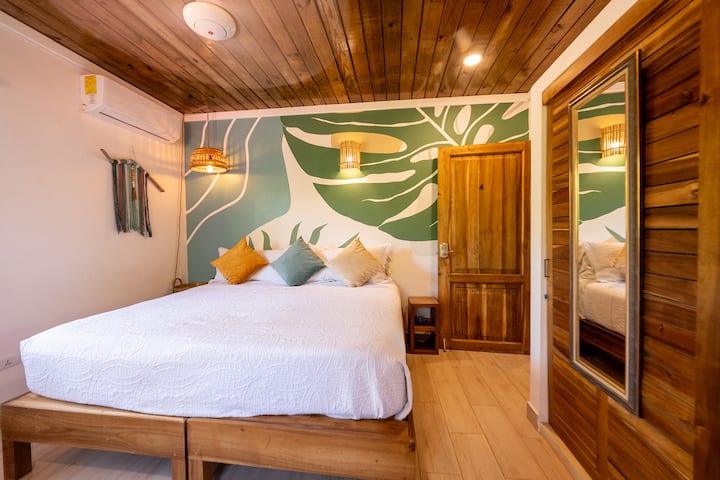 غرفة نوم في الطابق العلوي (الغرفة رقم4)، سرير كينج 