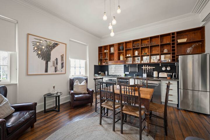 55 DAVEY Townhouse 2 Salamanca at your doorstep gallery image 2