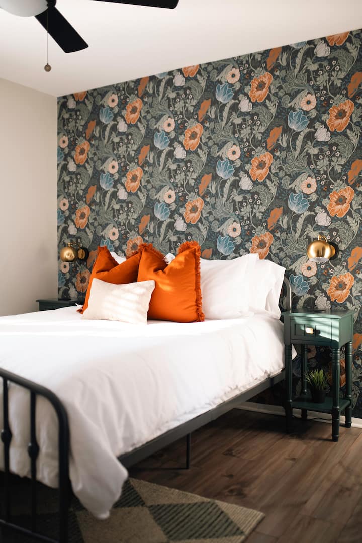 Spálňa s manželskou posteľou