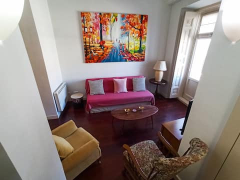 Anuncio de Airbnb popular: Sonia's Apartments view Plaza Mayor, Delightful... en Centro