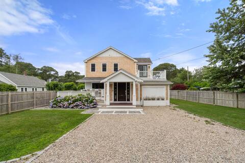 Cape Cod Escape|Walk to Beach|Outdoor Entertaining