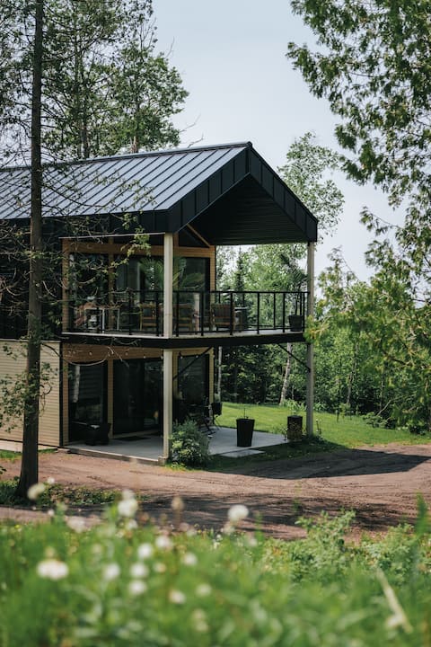 Unic loft Sapa – Massif Charlevoix and Mont-Sainte-Anne