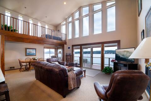 Nana's Lake House - Diamond Lake - Newport, WA