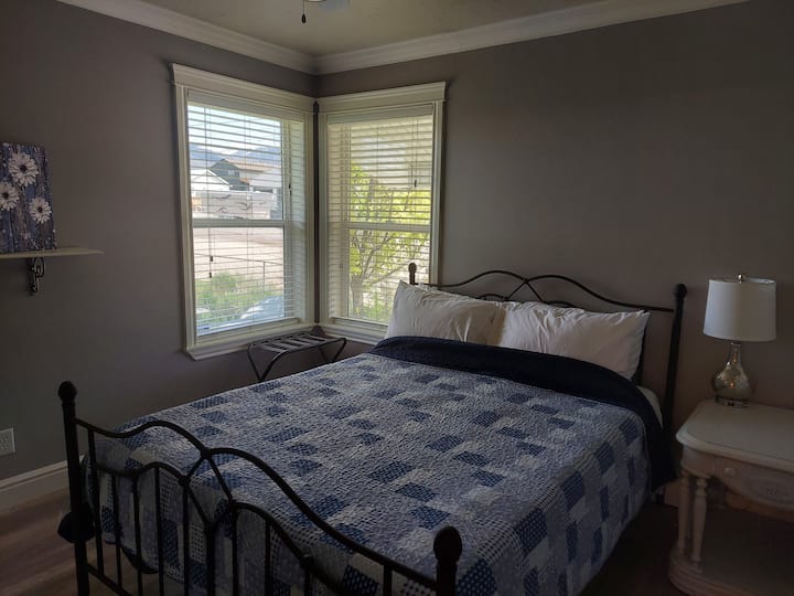 غرفة النوم 2