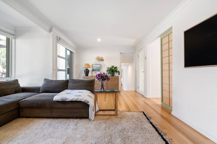 The Terracotta Palace – Stylish 3 Bedrooms in Rye