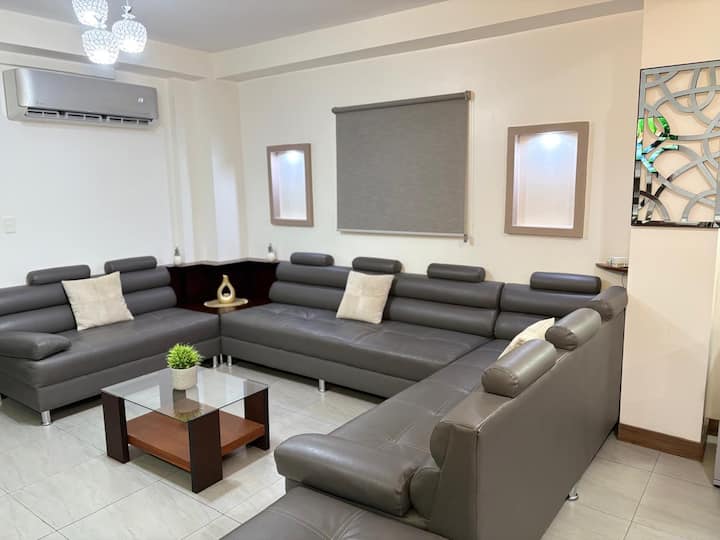Apartamento De Lujo En El Centro De Machala - Machala