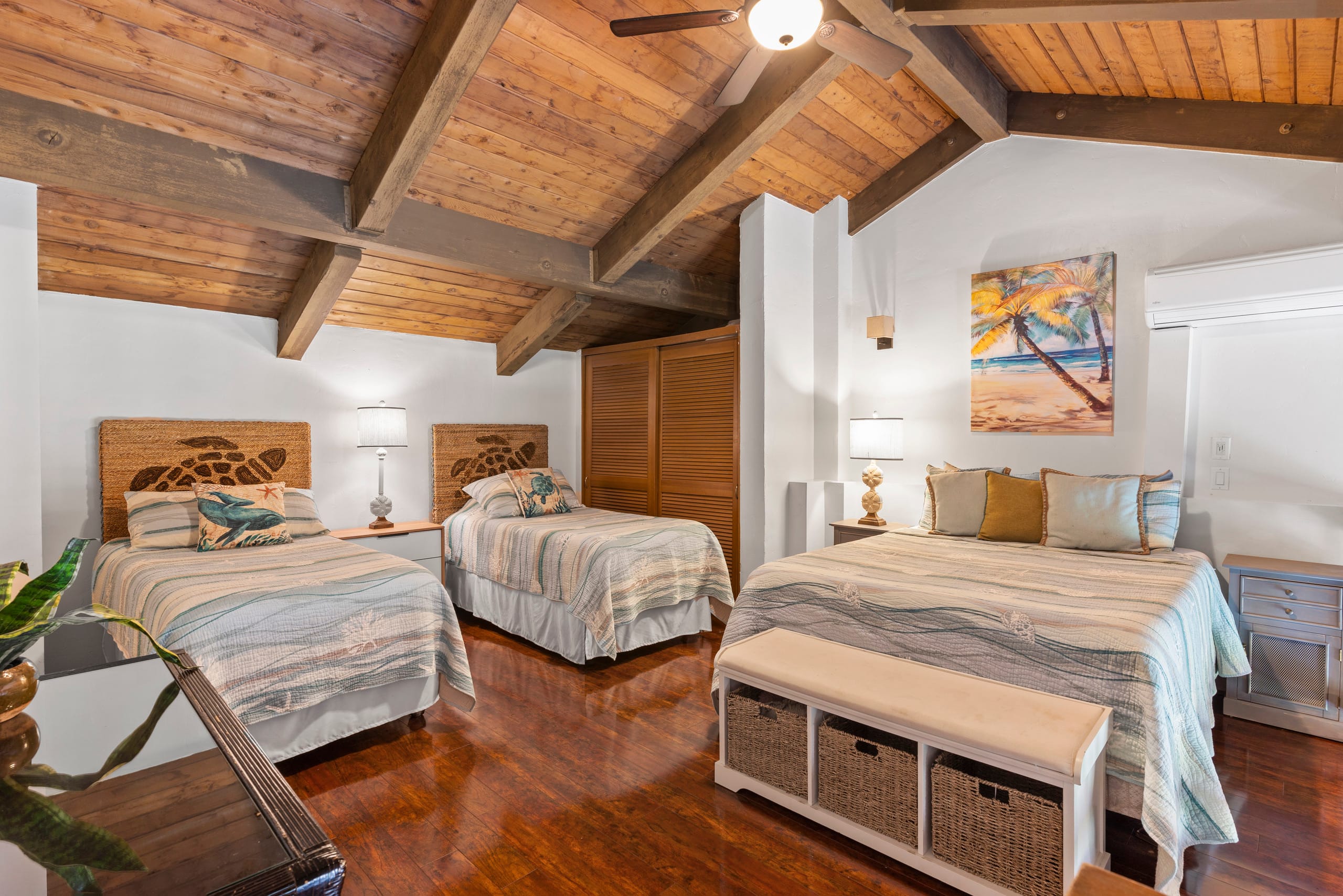 Condo in Lahaina · ★4.88 · 3 bedrooms · 5 beds · 2 baths - Image 22
