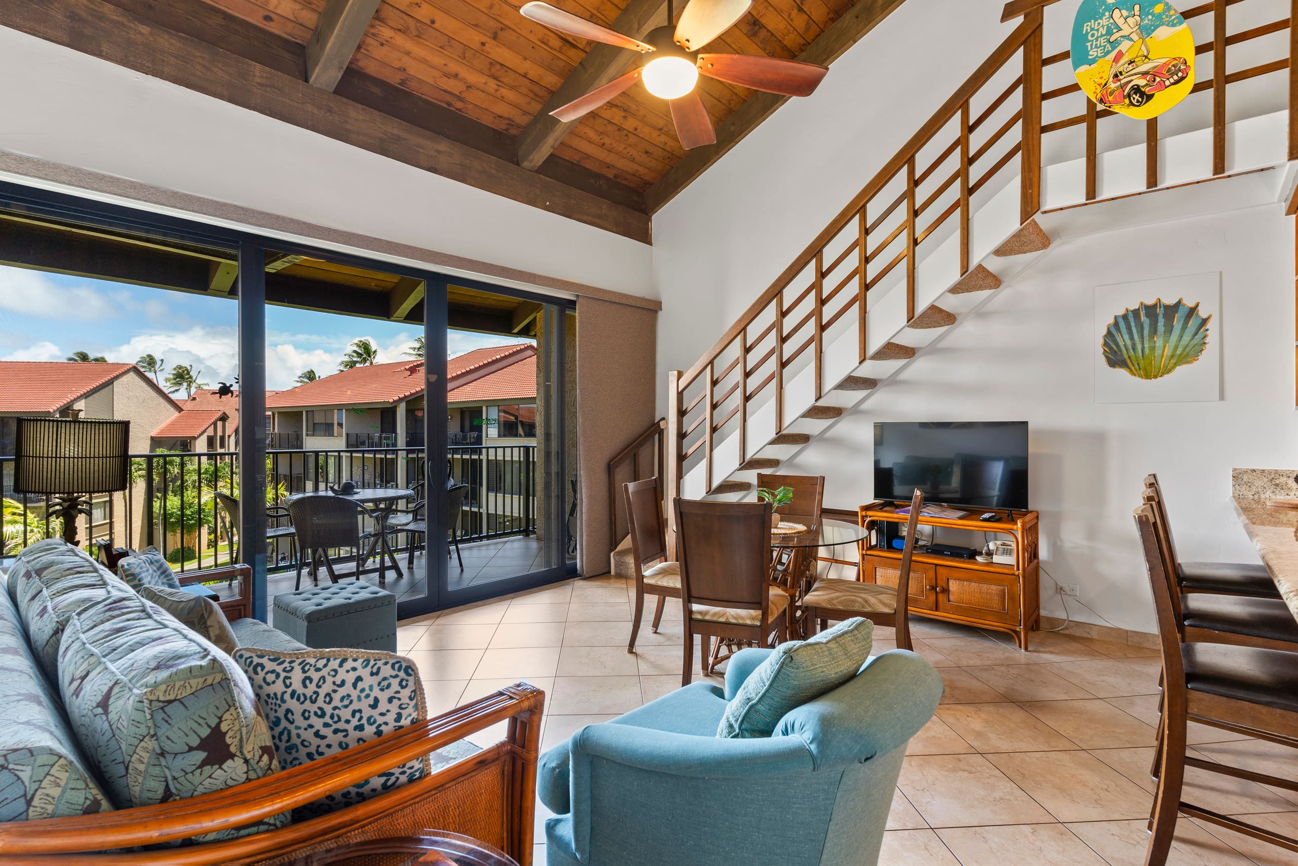 Condo in Lahaina · ★4.88 · 3 bedrooms · 5 beds · 2 baths - Image 8