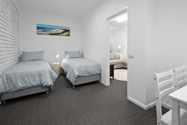 საძინებელი 4