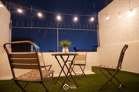 Beautiful house, park view, historic center/AA