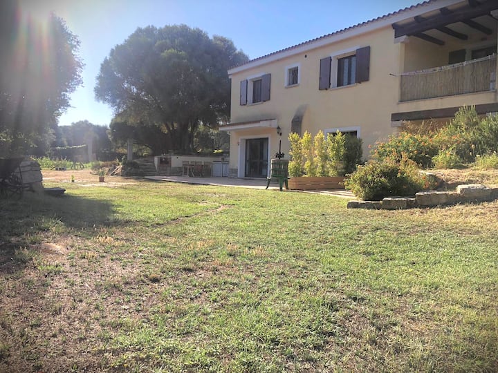 Appartamento In Campagna - Arzachena