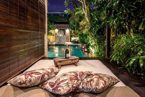 Villa Verde - Luxury Seminyak Pool  Villa