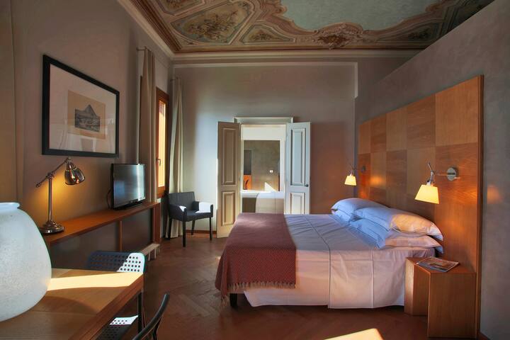 Ve.N.I.Ce. Cera Tintoretto Suite