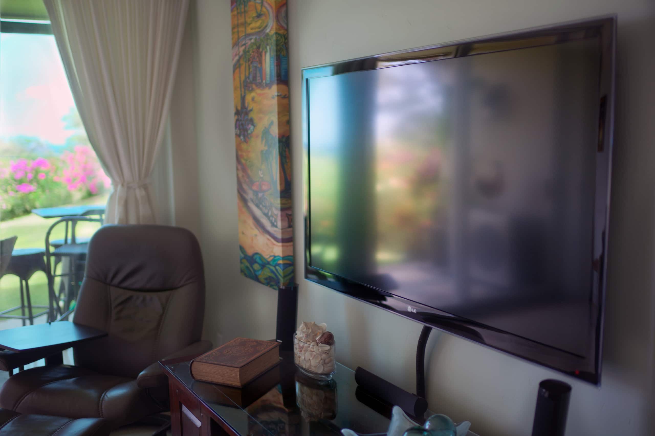 Condo in Kihei · ★5.0 · 2 bedrooms · 3 beds · 1 bath - Image 2