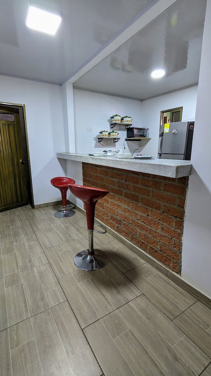 Corner House In A Small Town, Relax And Quite - Supía