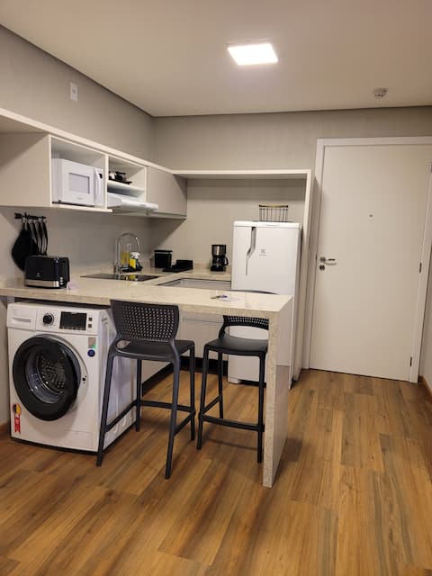 Top performing Airbnb: Modern studio at the Moinhos de Vento district in Moinhos De Vento