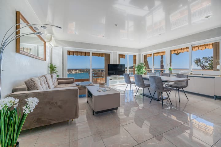 غرفة المعيشة