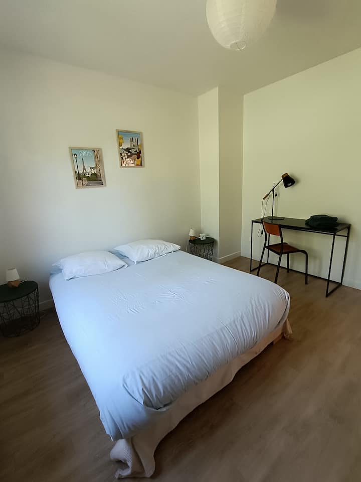 საძინებელი 1