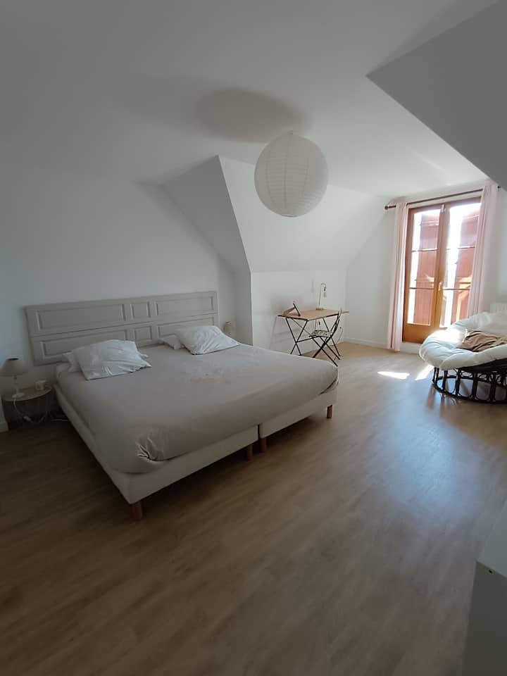 საძინებელი 4