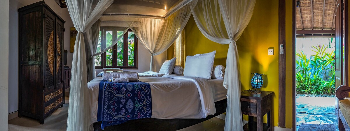 Chumba cha kulala cha dhahabu.