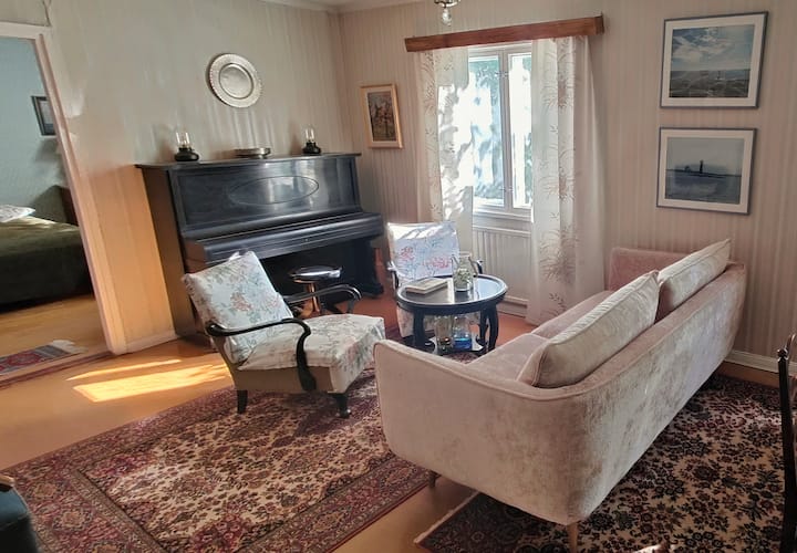 A House In A Garden, In Old Naantali - Naantali