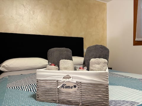 Top Airbnb: Nice apartment with parking space and Wi-Fi a Padova