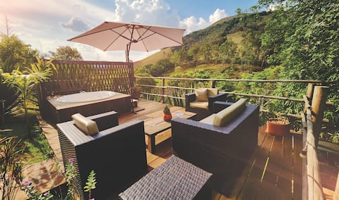 High standard bungalow among the Gamarra waterfalls