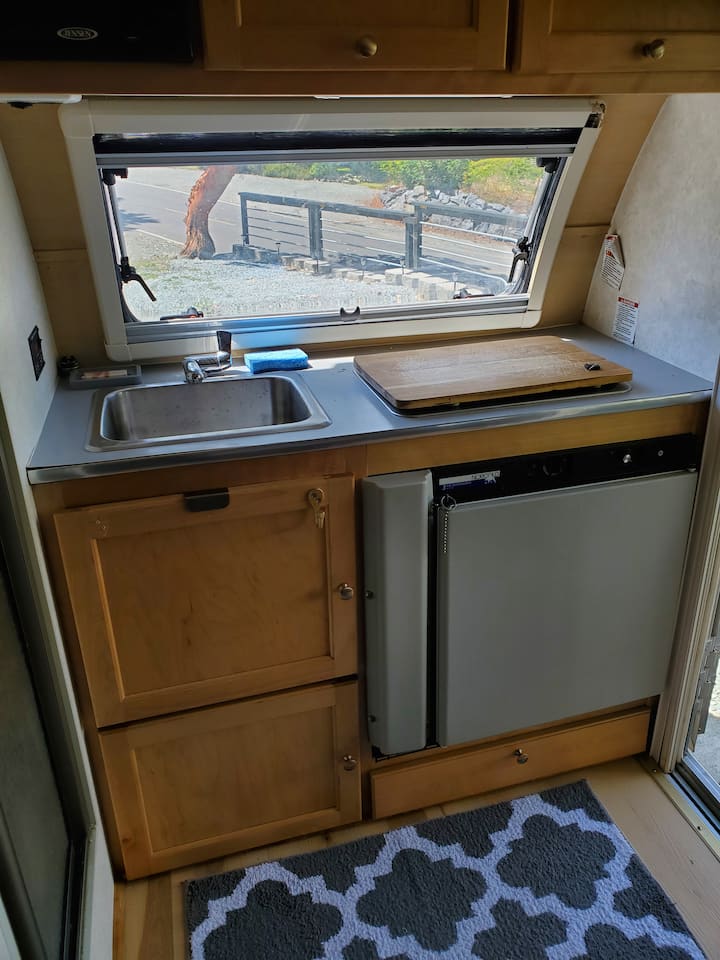 Cozy Camper Near Downtown - Anacortes, WA