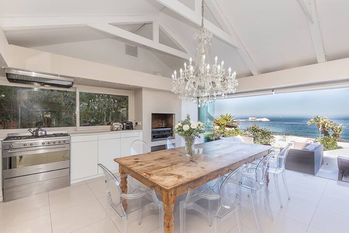 Clifton Bungalow – Cape Luxury Stay gallery image 5