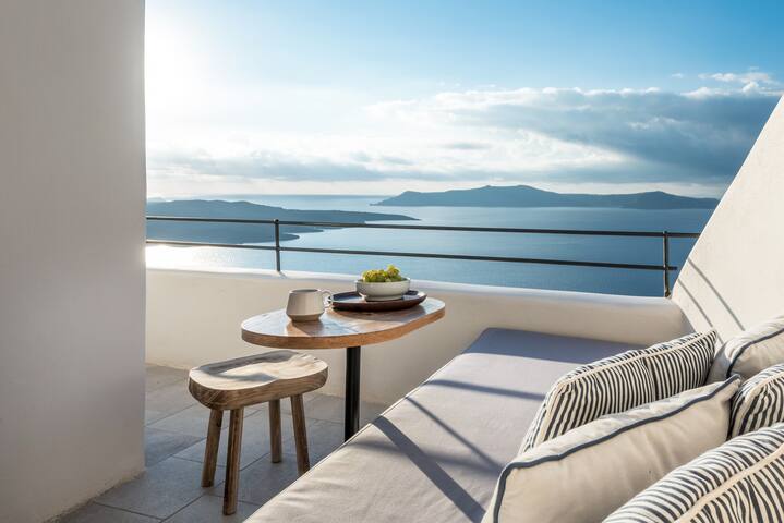 Guest favorite listing in Santorini
